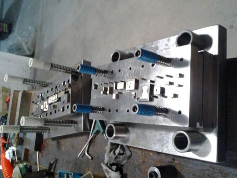 岳麓模具制造-12